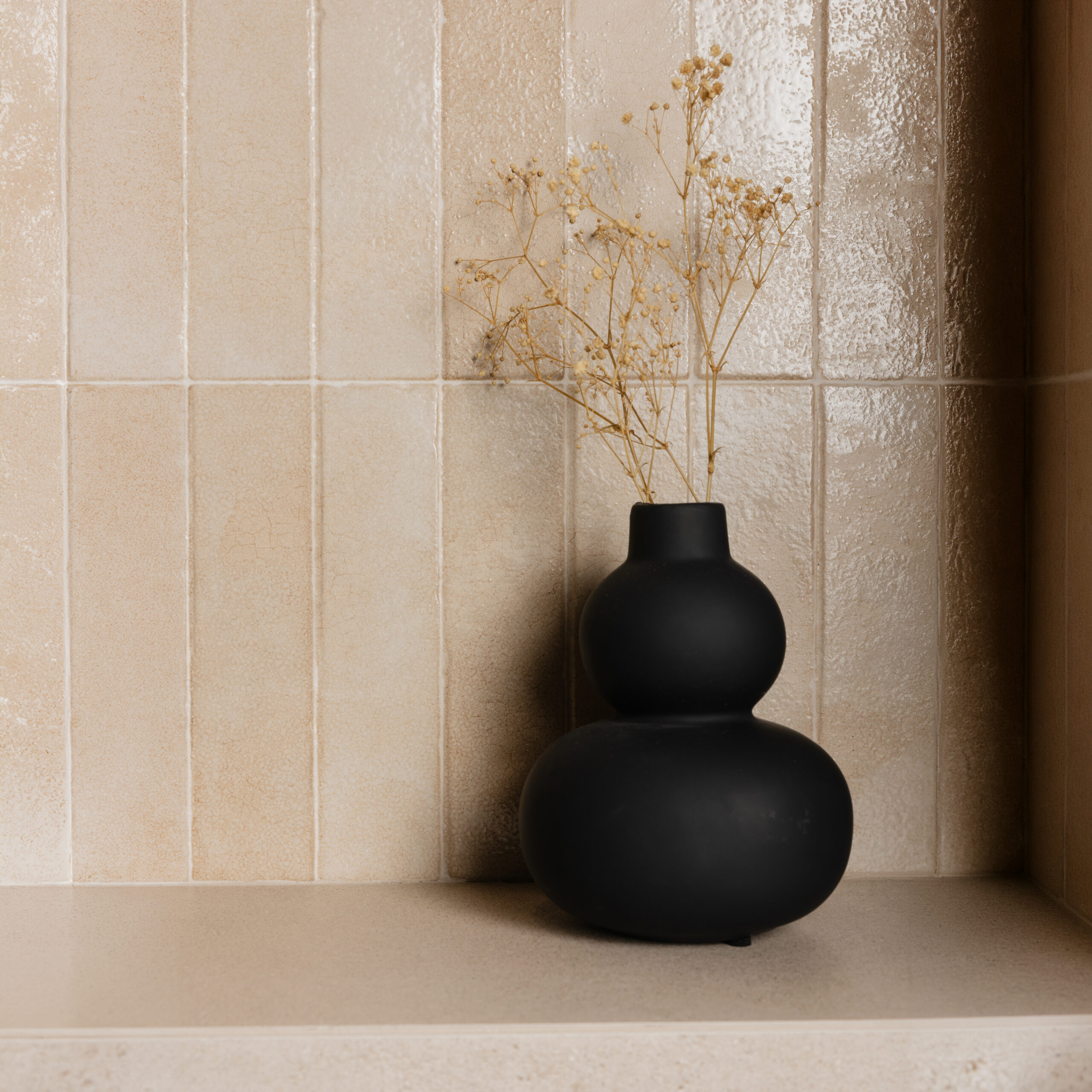 Shiro Ceramic Tile